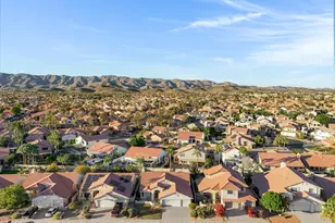 3834 E Windsong Dr, Phoenix, AZ 85048 - Photo 37