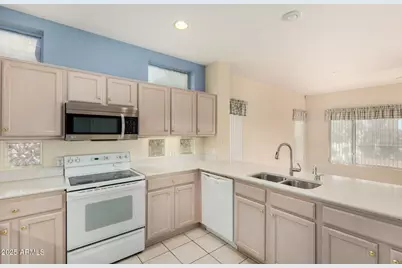 14532 W Horizon Drive, Sun City West, AZ 85375 - Photo 11