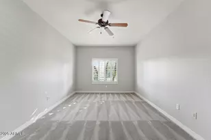 5450 E Deer Valley Dr, Phoenix, AZ 85054 - Photo 21