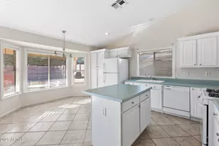 10833 W Alex Ave, Peoria, AZ 85373 - Photo 15