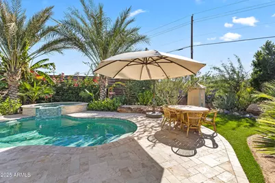 813 N 110th Street, Mesa, AZ 85207 - Photo 5