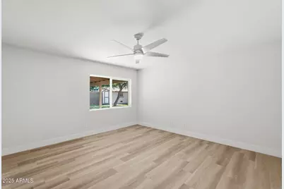 5839 W Hearn Road, Glendale, AZ 85306 - Photo 15