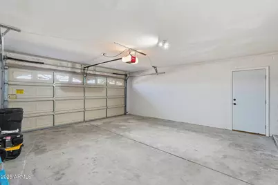 5839 W Hearn Road, Glendale, AZ 85306 - Photo 29