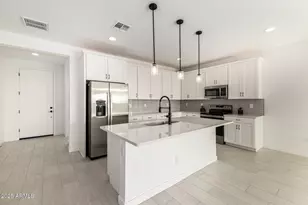 18633 E Helian Dr, Gold Canyon, AZ 85118 - Photo 9