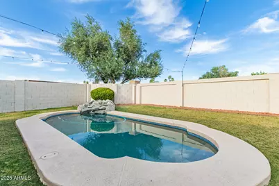 13629 N 71st Drive, Peoria, AZ 85381 - Photo 5
