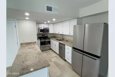 4757 E Belleview Street, Phoenix, AZ 85008 - Photo 13