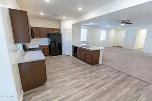 6314 S 34th Ln, Phoenix, AZ 85041 - Photo 11