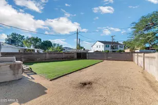 4549 E Campbell Ave, Phoenix, AZ 85018 - Photo 17