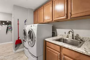 2425 W Bronco Butte Trl, Phoenix, AZ 85085 - Photo 17