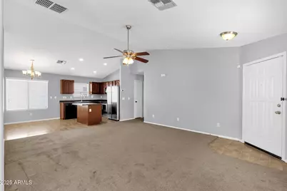 509 E Daniella Drive, San Tan Valley, AZ 85140 - Photo 7