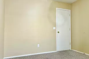 21830 N 31st Dr, Phoenix, AZ 85027 - Photo 17