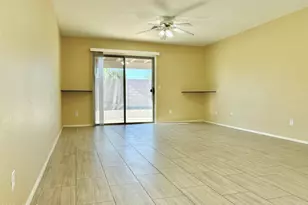 21830 N 31st Dr, Phoenix, AZ 85027 - Photo 5