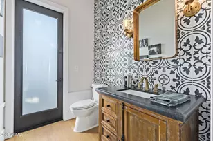 3810 E Campbell Ave, Phoenix, AZ 85018 - Photo 9