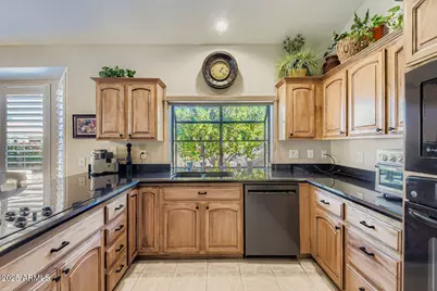 10536 E Hercules Drive, Sun Lakes, AZ 85248 - Photo 5