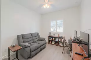 947 E Wiley Way, Casa Grande, AZ 85122 - Photo 7