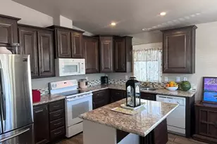 650 N Hawes Rd, Mesa, AZ 85207 - Photo 7