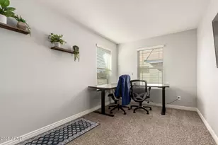 4268 E Palo Verde St, Gilbert, AZ 85296 - Photo 27