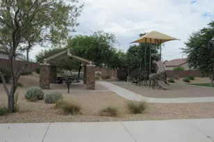 17164 W Straight Arrow Ln, Surprise, AZ 85387 - Photo 23