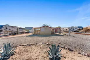 21199 W Escapee Way, Congress, AZ 85332 - Photo 23