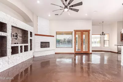 16433 W Hilton Avenue, Goodyear, AZ 85338 - Photo 5