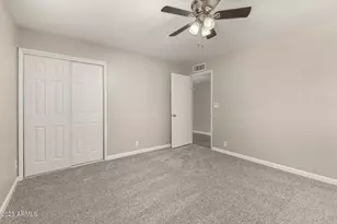 2025 E Don Carlos Ave, Tempe, AZ 85281 - Photo 11