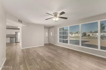 2025 E Don Carlos Avenue, Tempe, AZ 85281 - Photo 3