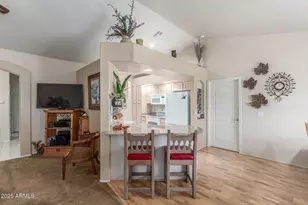 320 S 70th St, Mesa, AZ 85208 - Photo 9