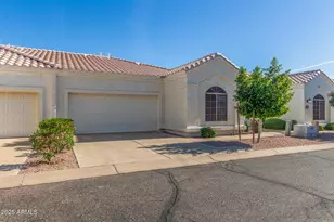 320 S 70th St, Mesa, AZ 85208 - Photo 3