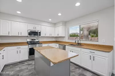 34949 N Stirrup Circle, San Tan Valley, AZ 85144 - Photo 11