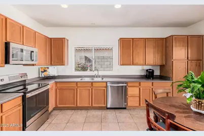 14284 W Fairmont Avenue, Goodyear, AZ 85395 - Photo 11