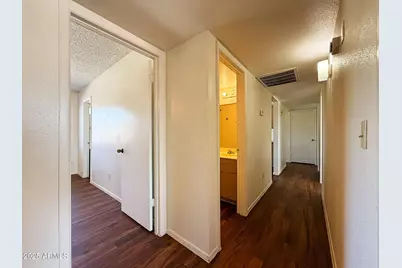 6218 W Marconi Avenue, Glendale, AZ 85306 - Photo 11