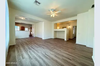 9138 W Palm Lane, Phoenix, AZ 85037 - Photo 5