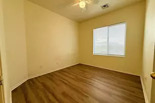 9138 W Palm Ln, Phoenix, AZ 85037 - Photo 21