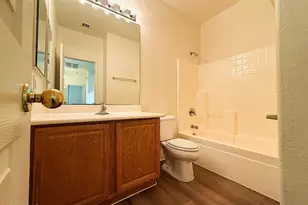 9138 W Palm Ln, Phoenix, AZ 85037 - Photo 25