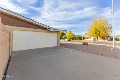 2559 E Elmwood Street, Mesa, AZ 85213 - Photo 27