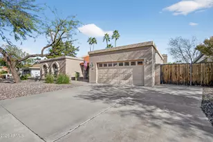 9217 S Kachina Dr, Tempe, AZ 85284 - Photo 59