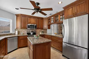 9217 S Kachina Dr, Tempe, AZ 85284 - Photo 25