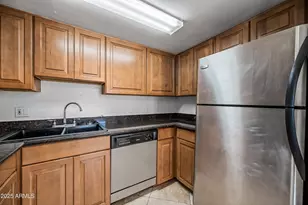 1234 N 36th St, Phoenix, AZ 85008 - Photo 9