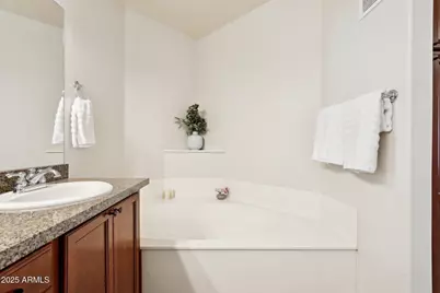 5350 E Deer Valley Drive #4267, Phoenix, AZ 85054 - Photo 17