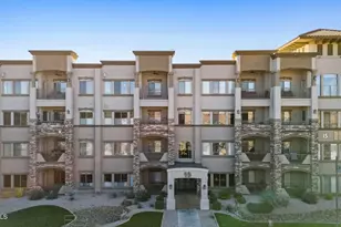 5350 E Deer Valley Dr, Phoenix, AZ 85054 - Photo 23