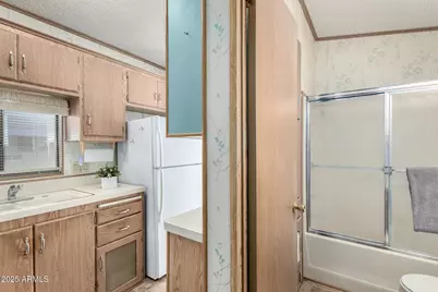 124 Kaolin Drive, Apache Junction, AZ 85119 - Photo 5