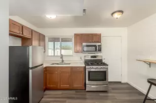 430 E Reizen Dr, Morristown, AZ 85342 - Photo 7