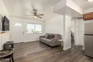 430 E Reizen Dr, Morristown, AZ 85342 - Photo 3