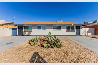 430 E Reizen Drive, Morristown, AZ 85342 - Photo 15