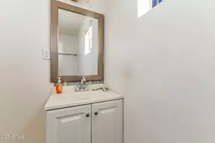 430 E Reizen Dr, Morristown, AZ 85342 - Photo 27