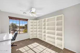 2540 E Misty Willow Ln, Phoenix, AZ 85024 - Photo 27