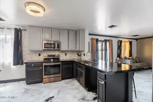 10909 W Minnezona Ave, Phoenix, AZ 85037 - Photo 11