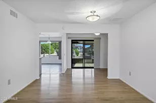 19809 N Calypso Ln, Sun City, AZ 85373 - Photo 11