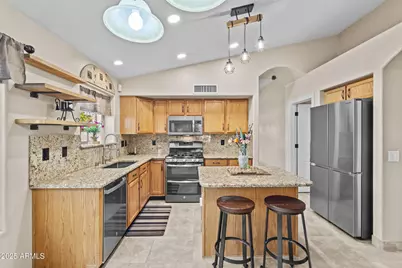 27618 N 24th Lane, Phoenix, AZ 85085 - Photo 5