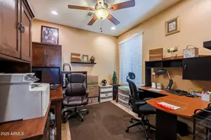 15850 W Mercer Ln, Surprise, AZ 85379 - Photo 19